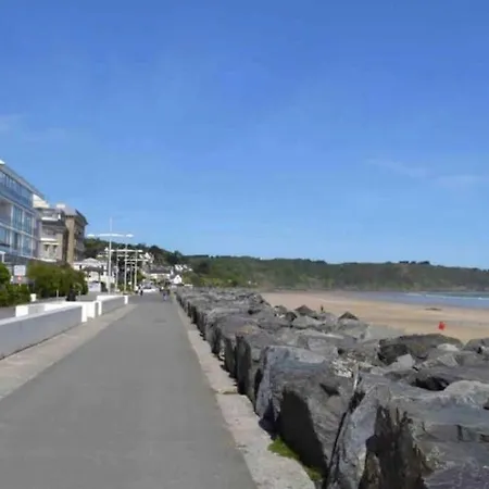 Holiday home Maisonnette Cosy Seh'loue Saint-Brieuc